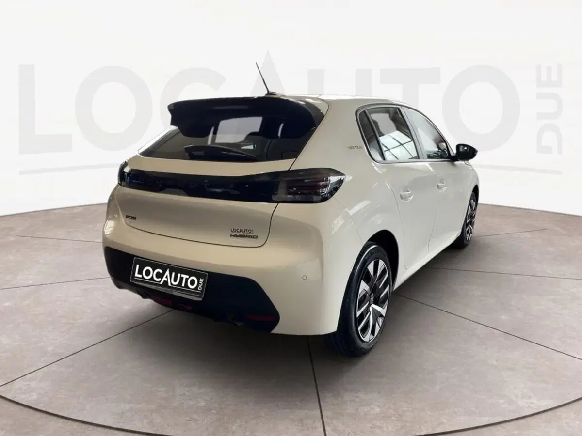Peugeot 208 usata a Torino (4)