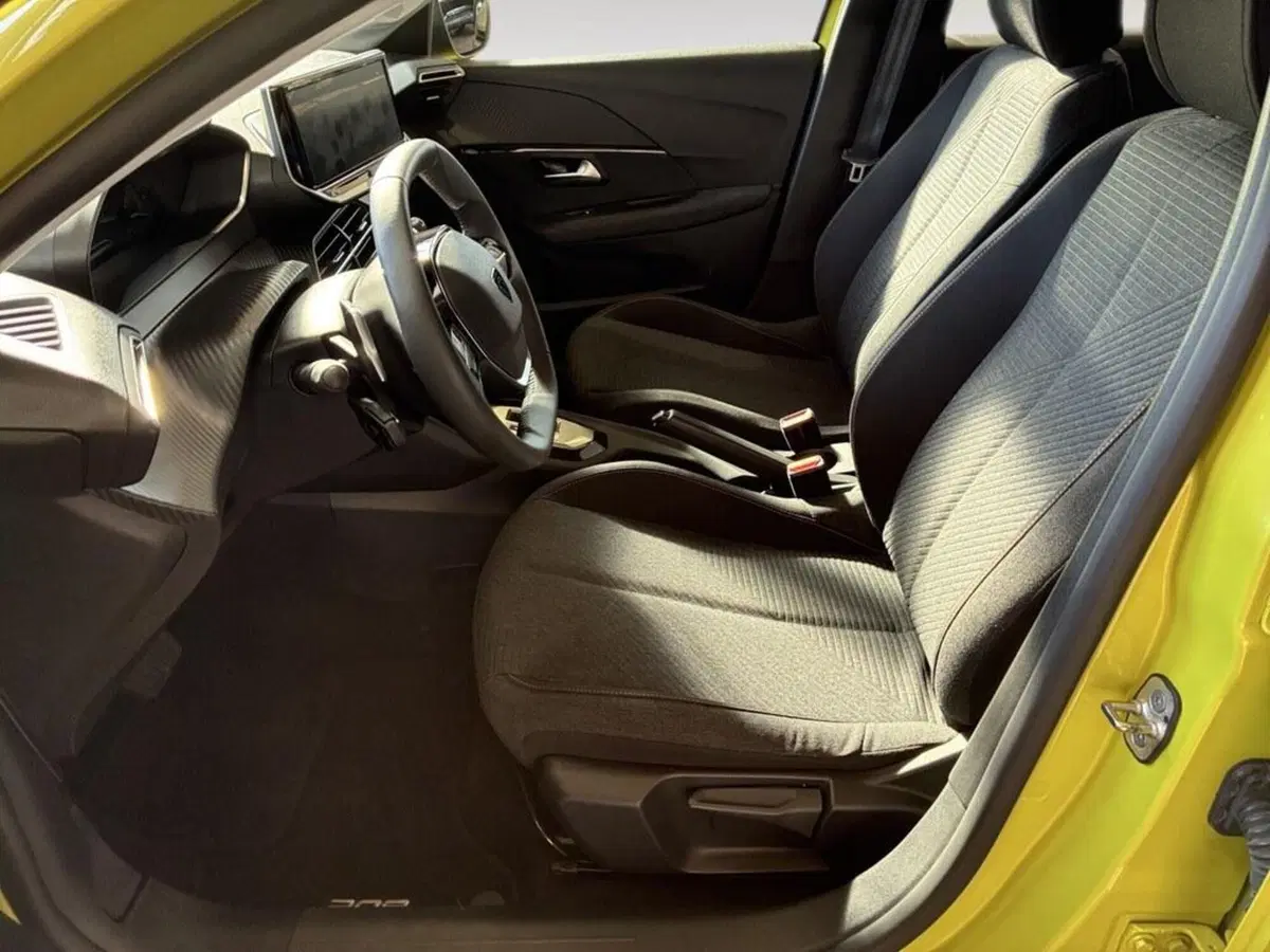 Peugeot 208 usata a Torino (7)