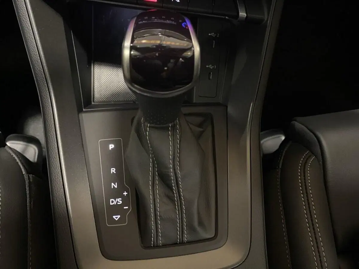 Audi Q3 Sportback nuova a Torino (12)