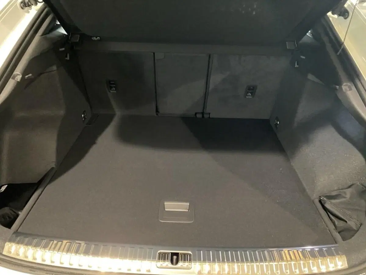 Audi Q3 Sportback nuova a Torino (9)