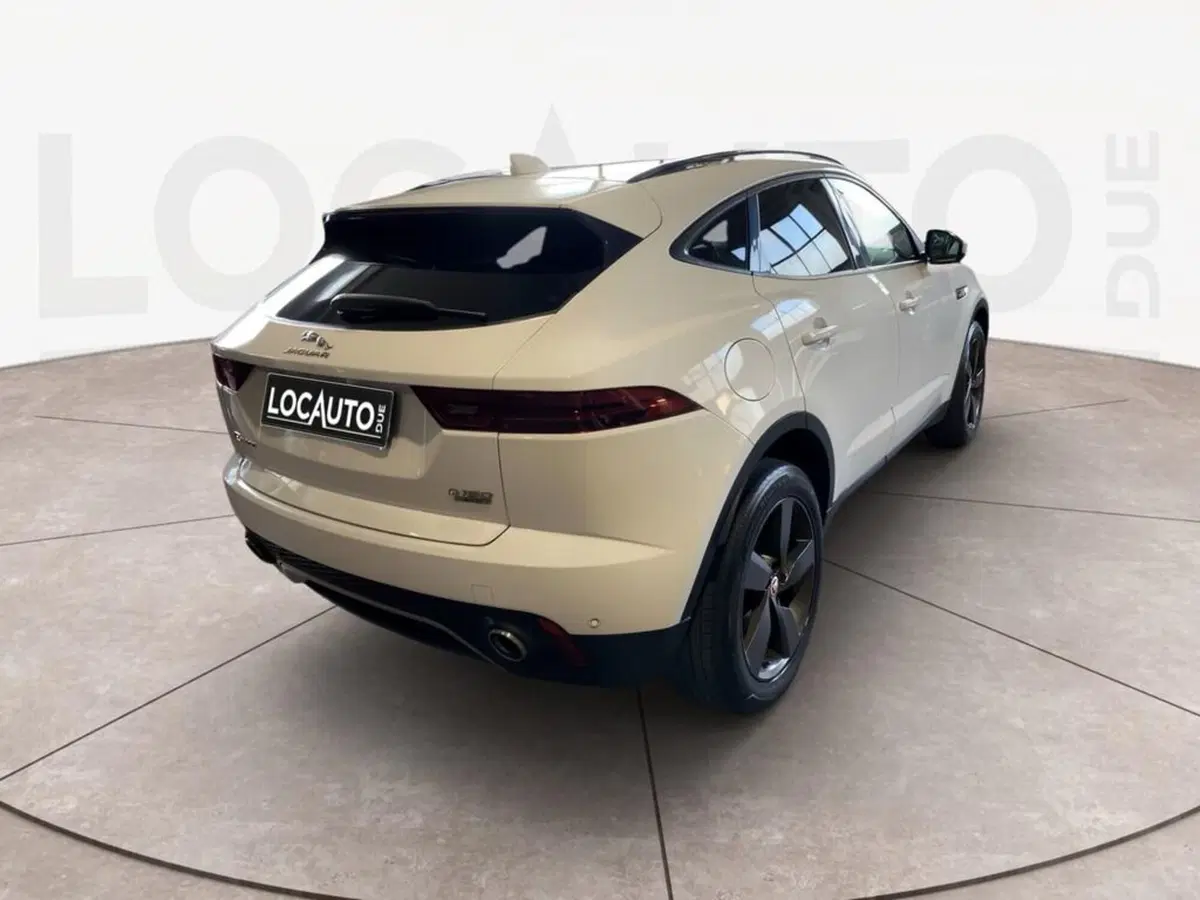 Jaguar E-Pace usata a Torino (4)