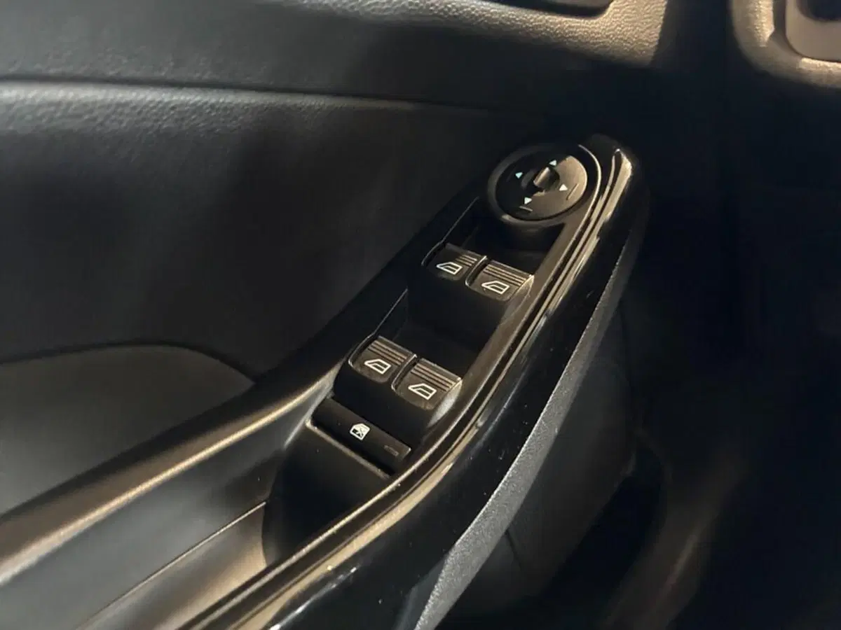 Ford Fiesta usata a Torino (14)