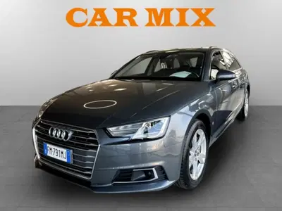Audi A4 Avant 40 TDI quattro S tronic Business Advanced del 2017 usata a Piacenza
