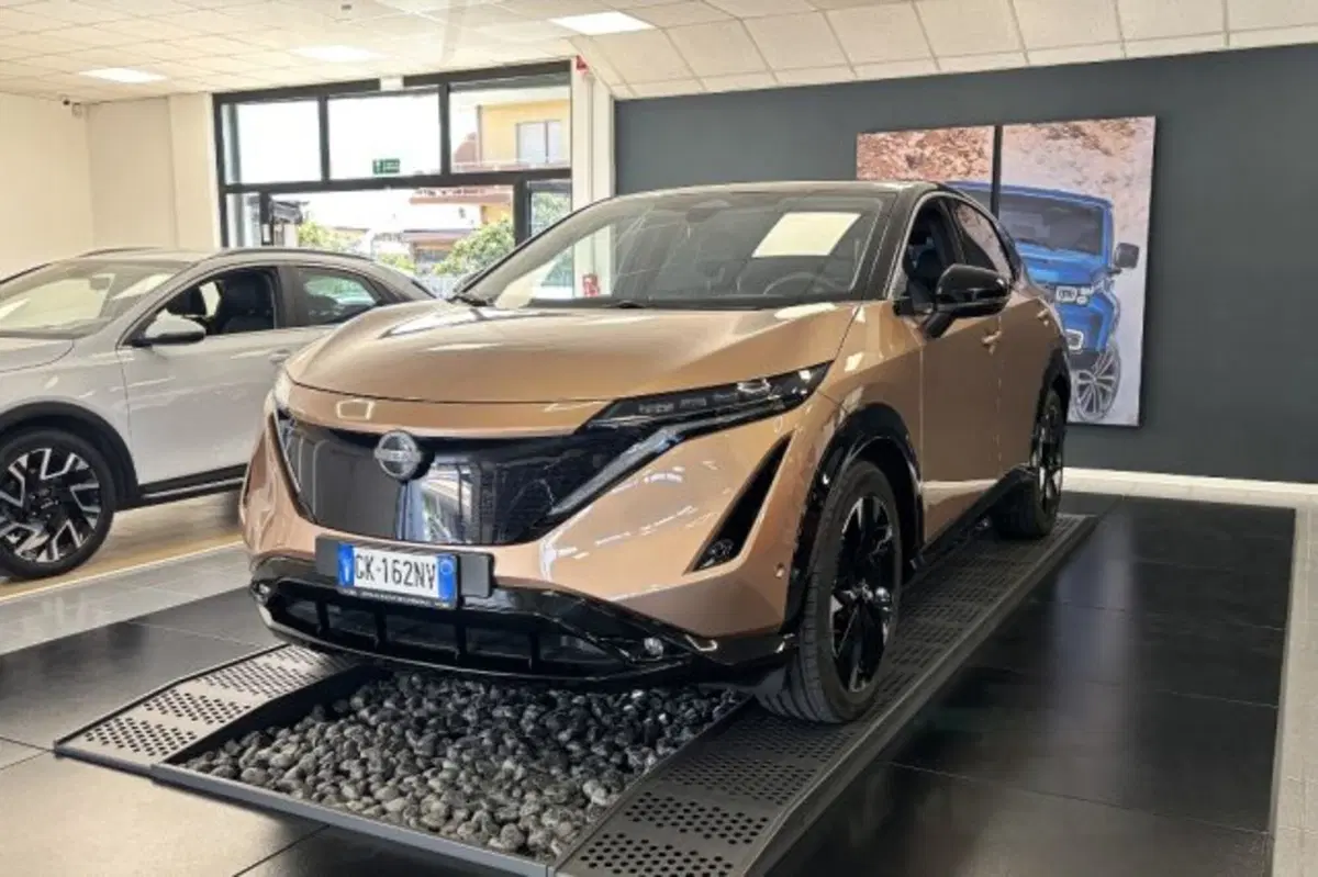Nissan Ariya usata a Latina (3)