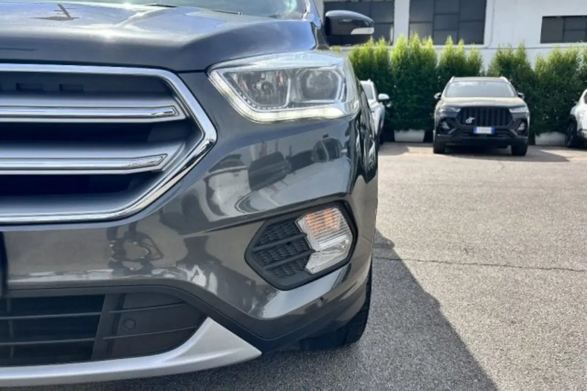 Ford Kuga usata a Latina (11)