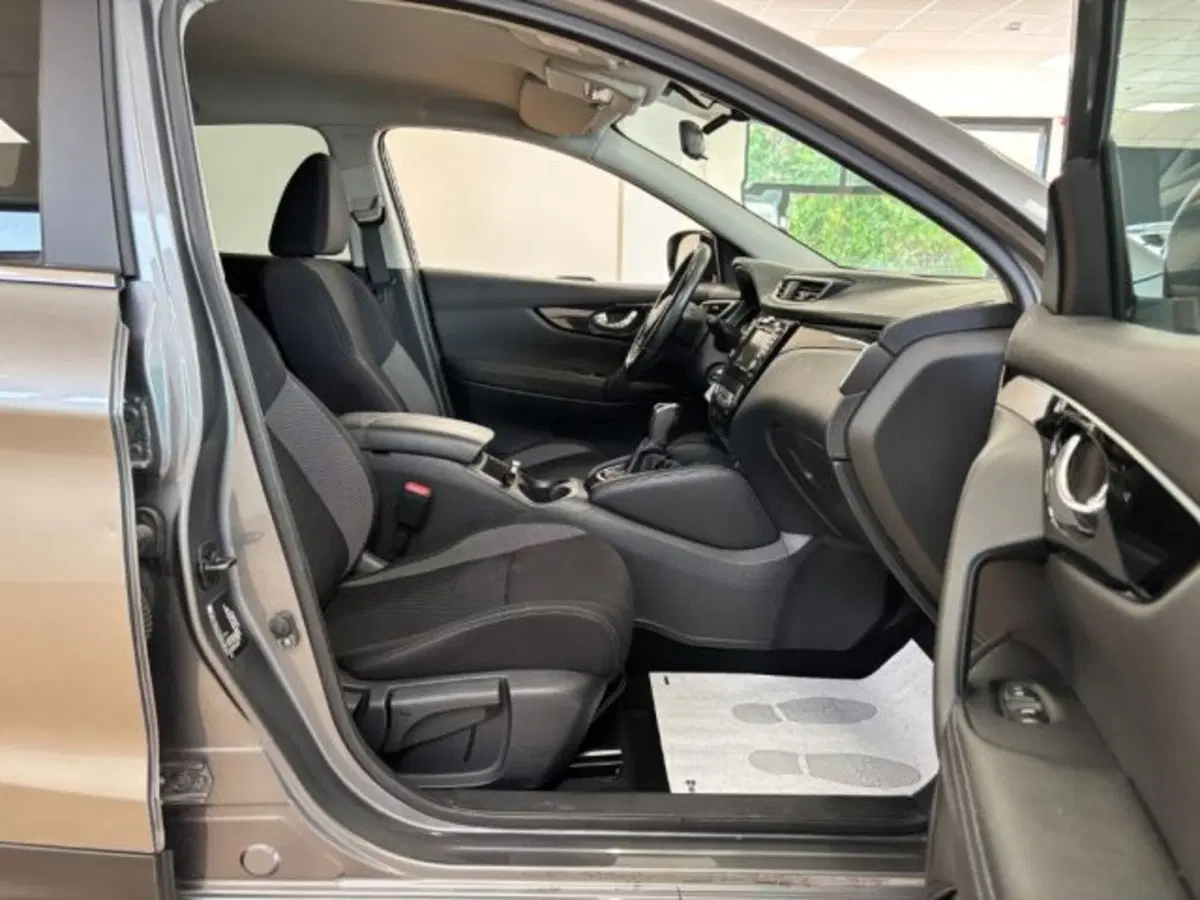Nissan Qashqai usata a Latina (8)