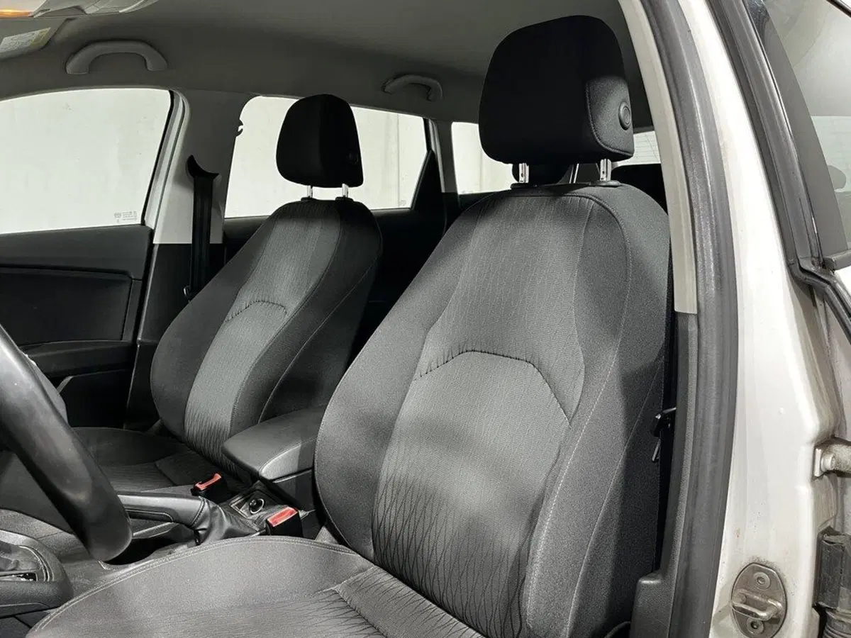 SEAT Leon ST usata a Sondrio (10)