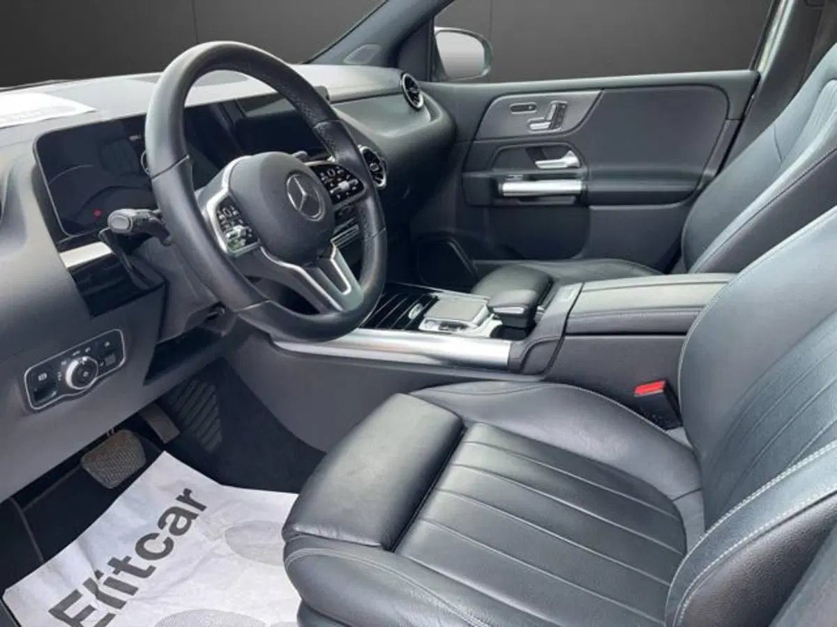 Mercedes-Benz Classe B usata a Milano (13)