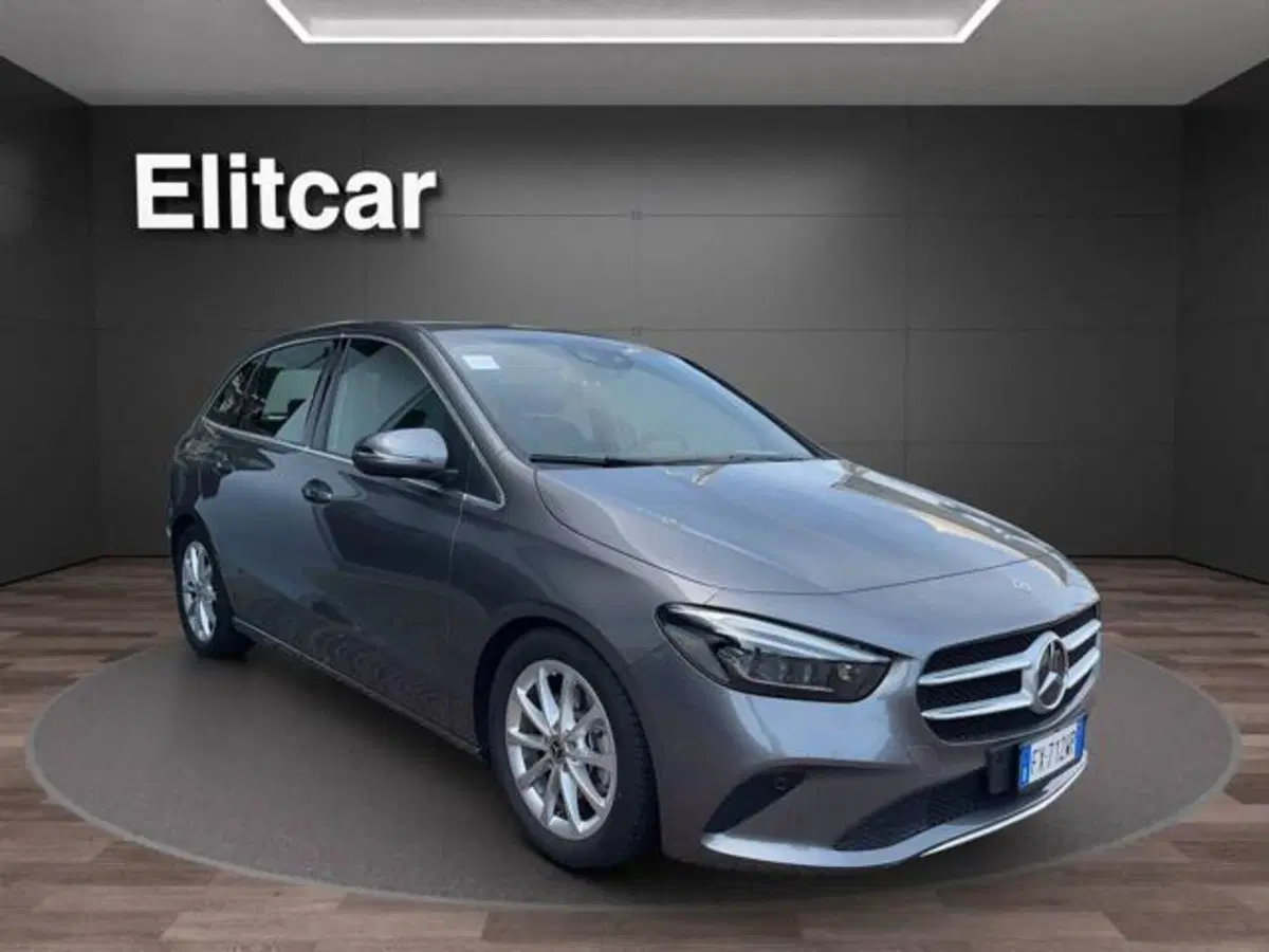 Mercedes-Benz Classe B usata a Milano (7)