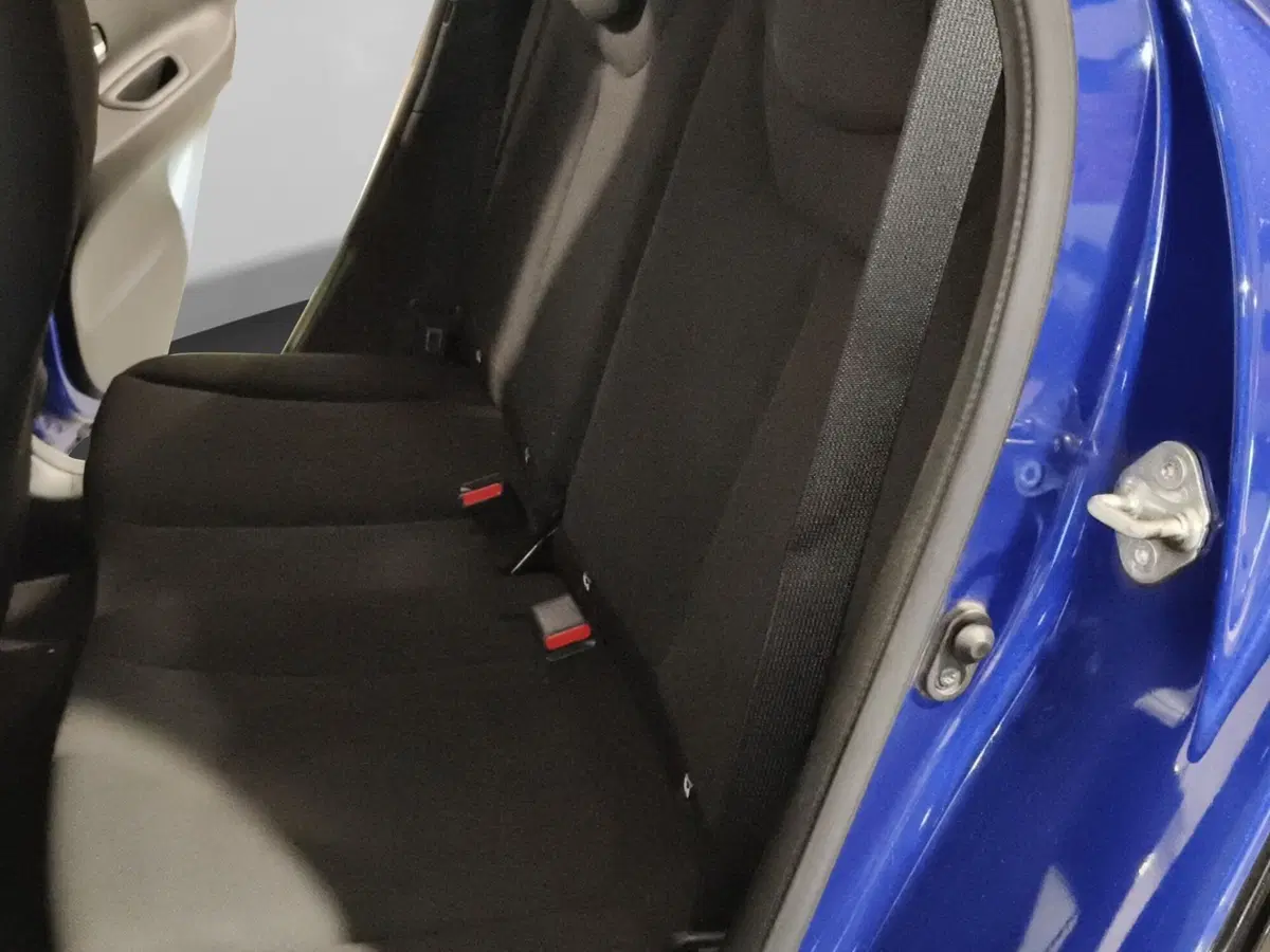 Toyota Aygo X usata a Genova (10)
