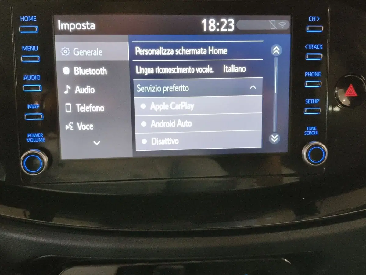 Toyota Aygo X usata a Genova (15)