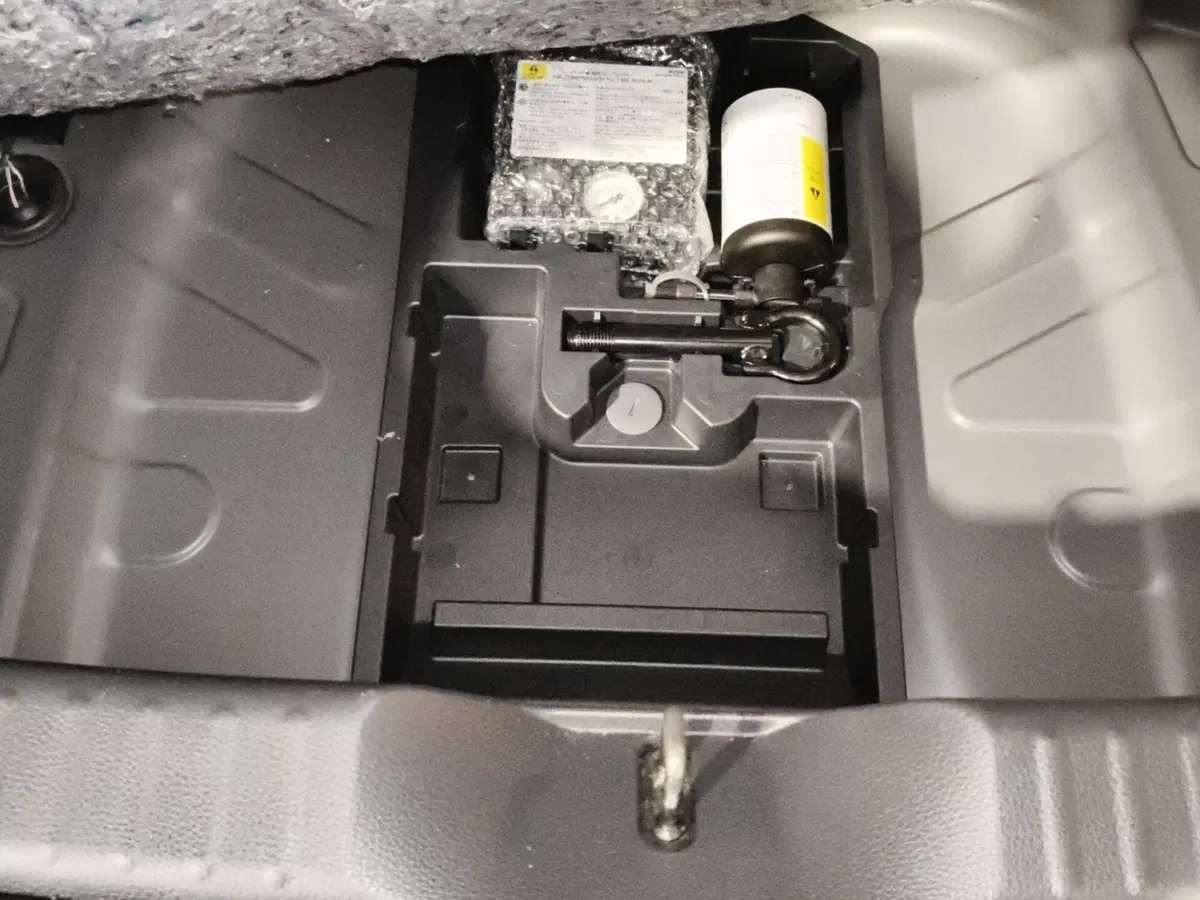 Toyota Aygo X usata a Genova (19)