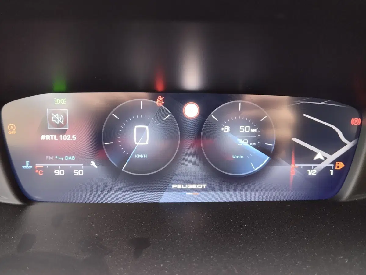 Peugeot 308 SW nuova a Asti (11)