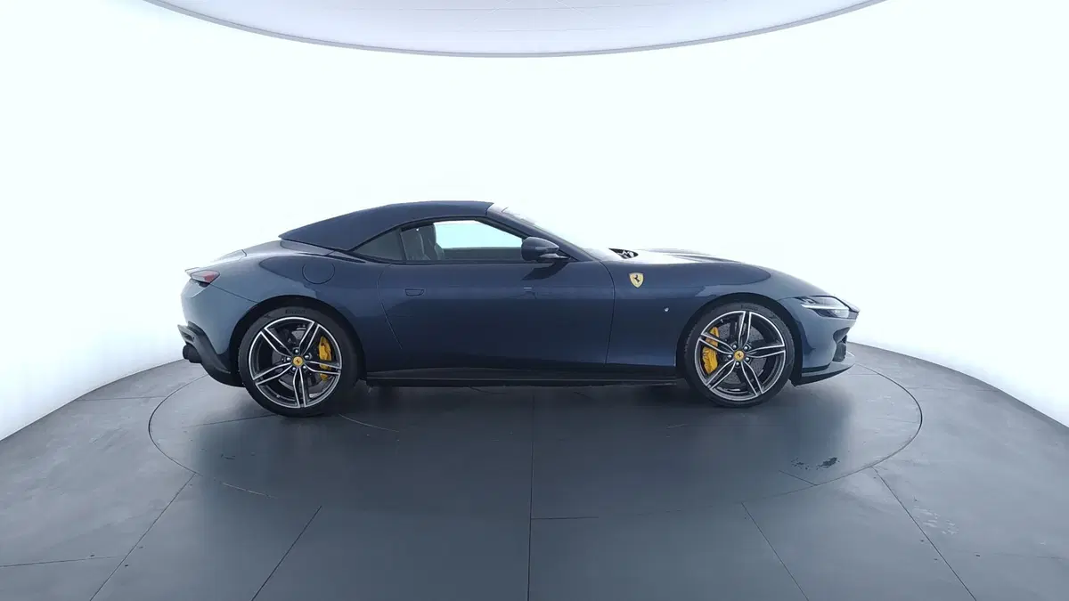 Ferrari Roma Spider usata a Perugia (4)