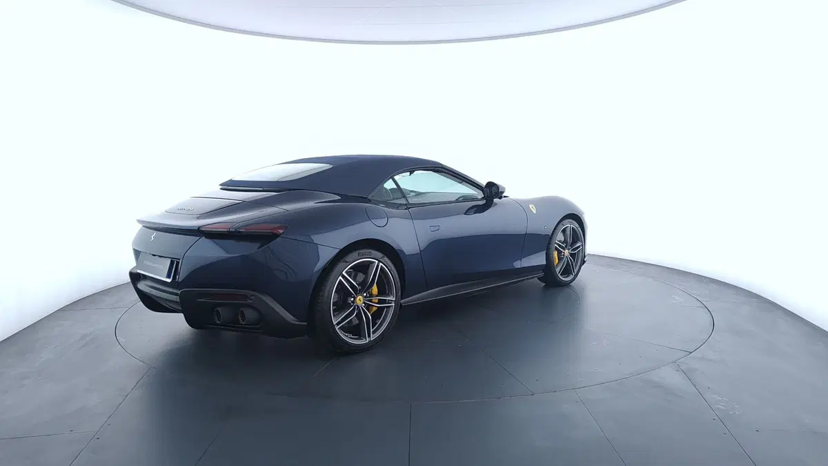 Ferrari Roma Spider usata a Perugia (5)