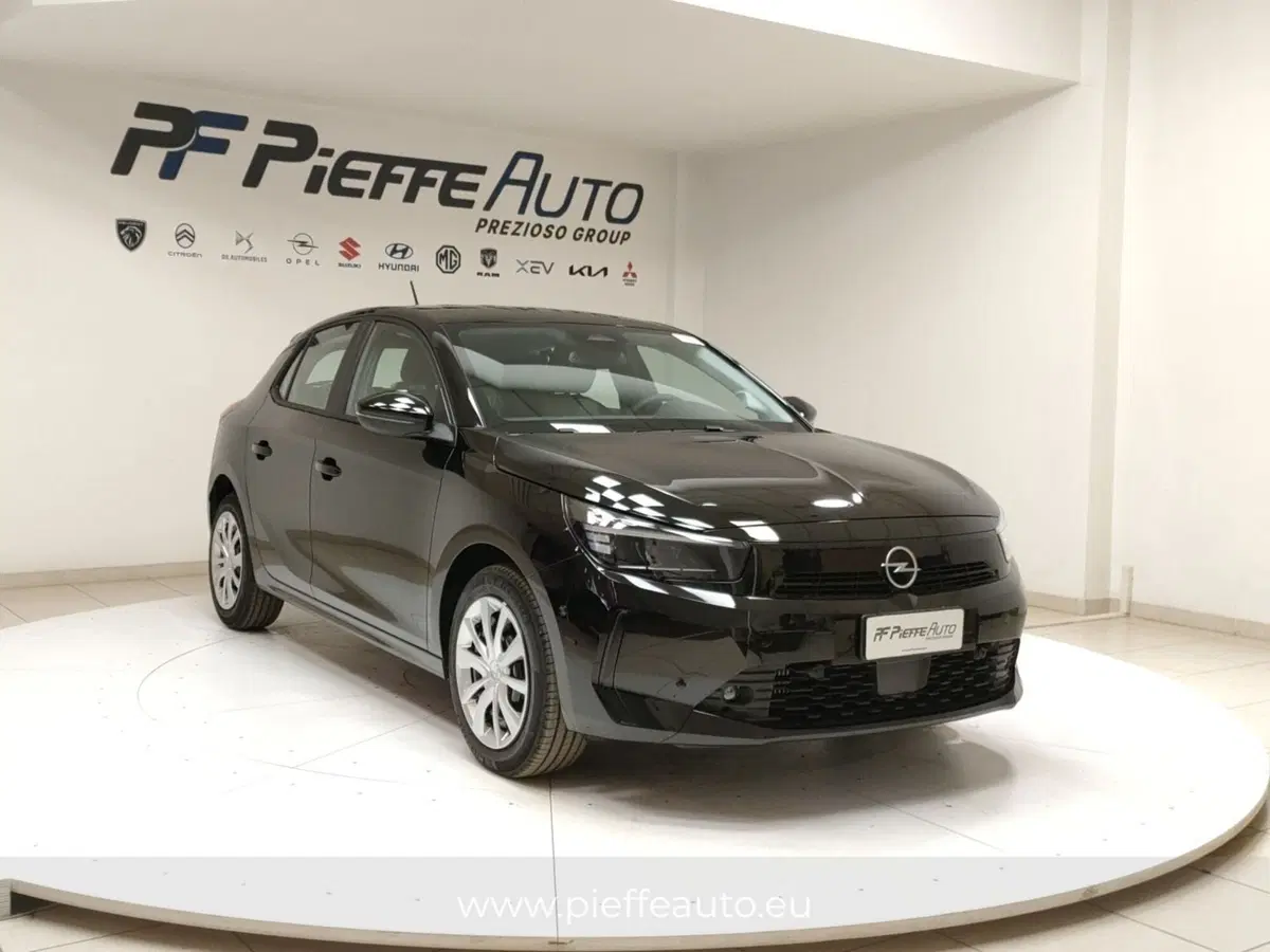 Opel Corsa nuova a Teramo (6)