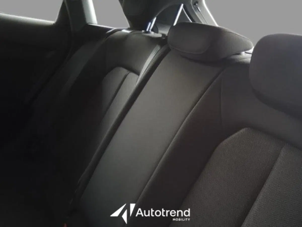 Audi A3 Sportback usata a Bari (15)