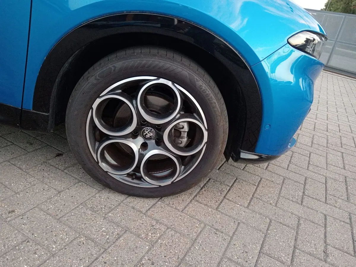 Alfa Romeo Tonale usata a Alessandria (10)