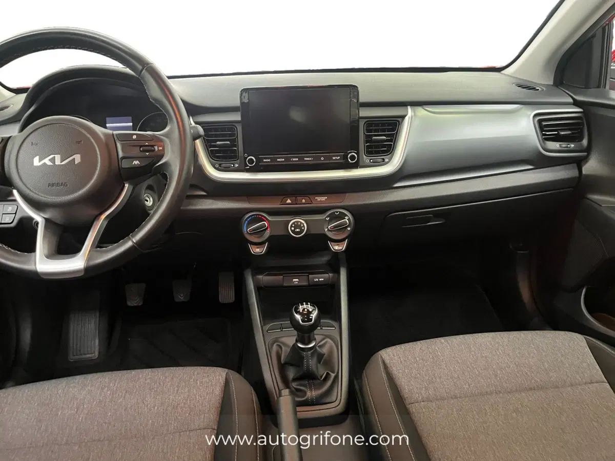 Kia Stonic usata a Modena (11)