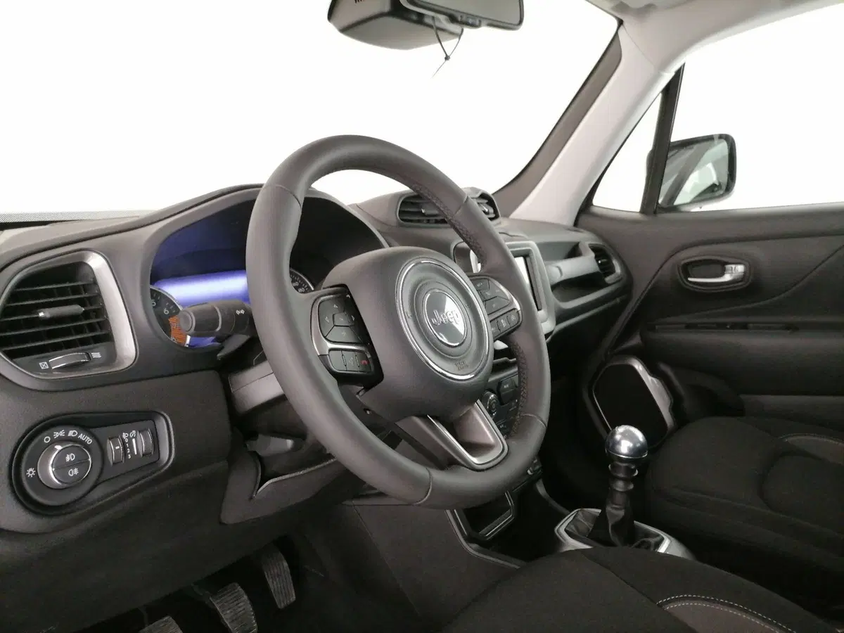 Jeep Renegade usata a Roma (11)