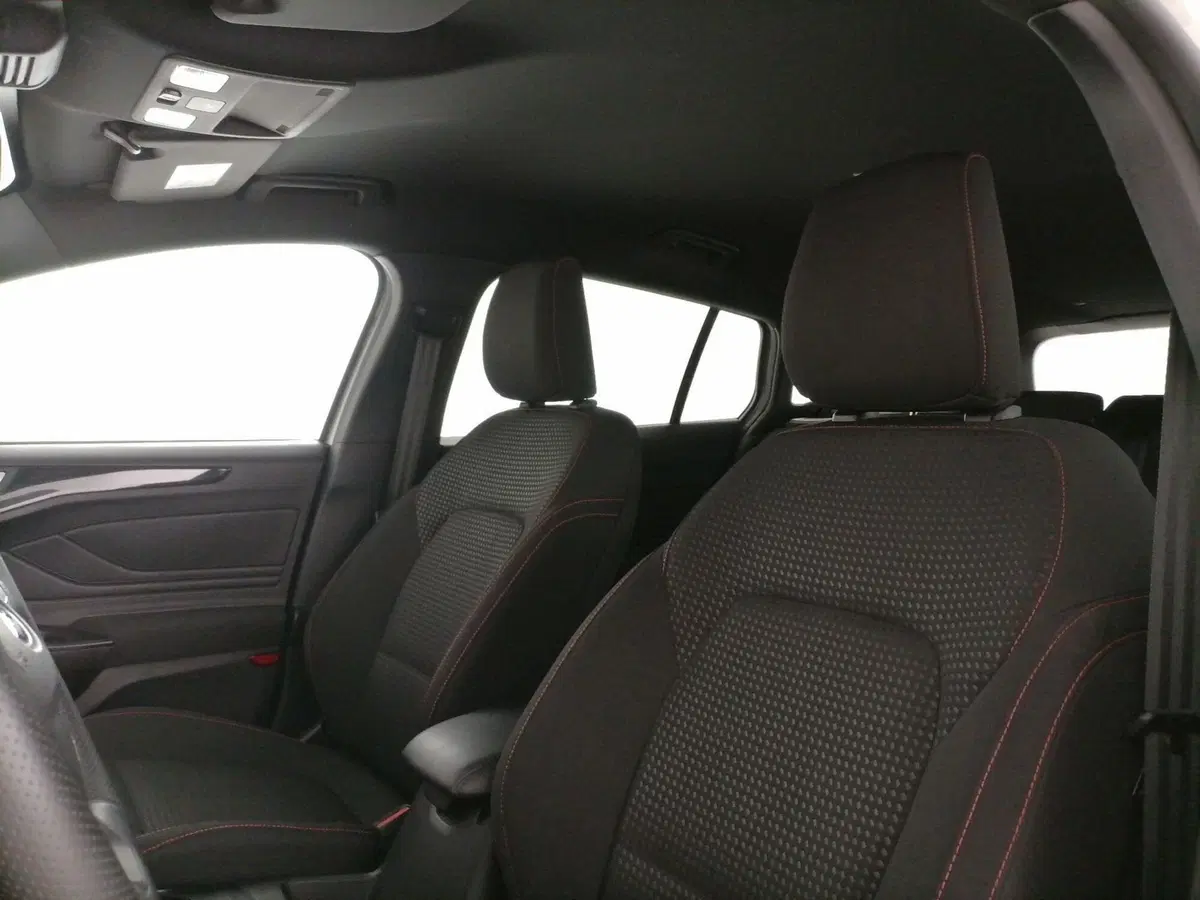 Ford Focus Station Wagon usata a Roma (13)