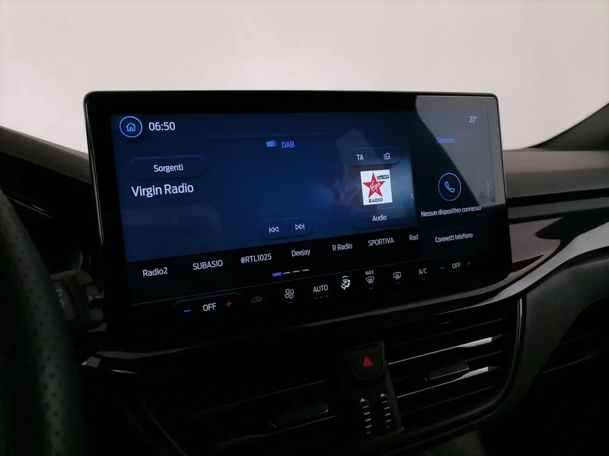 Ford Focus Station Wagon usata a Roma (19)