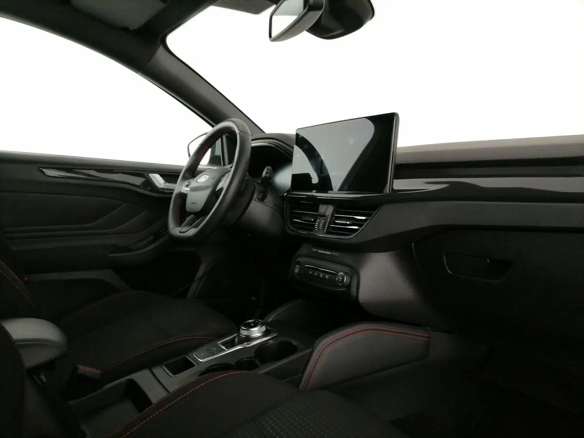 Ford Focus Station Wagon usata a Roma (7)