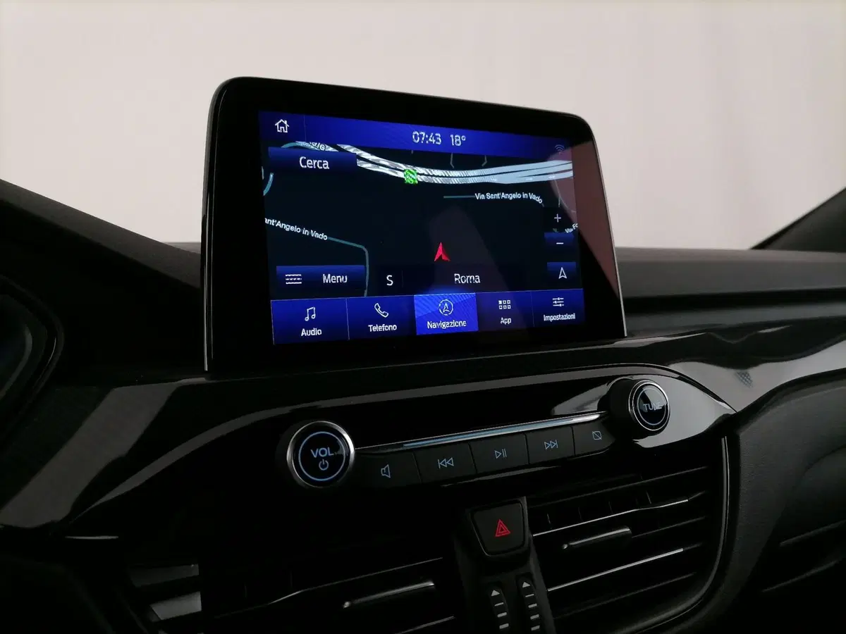 Ford Kuga usata a Roma (17)