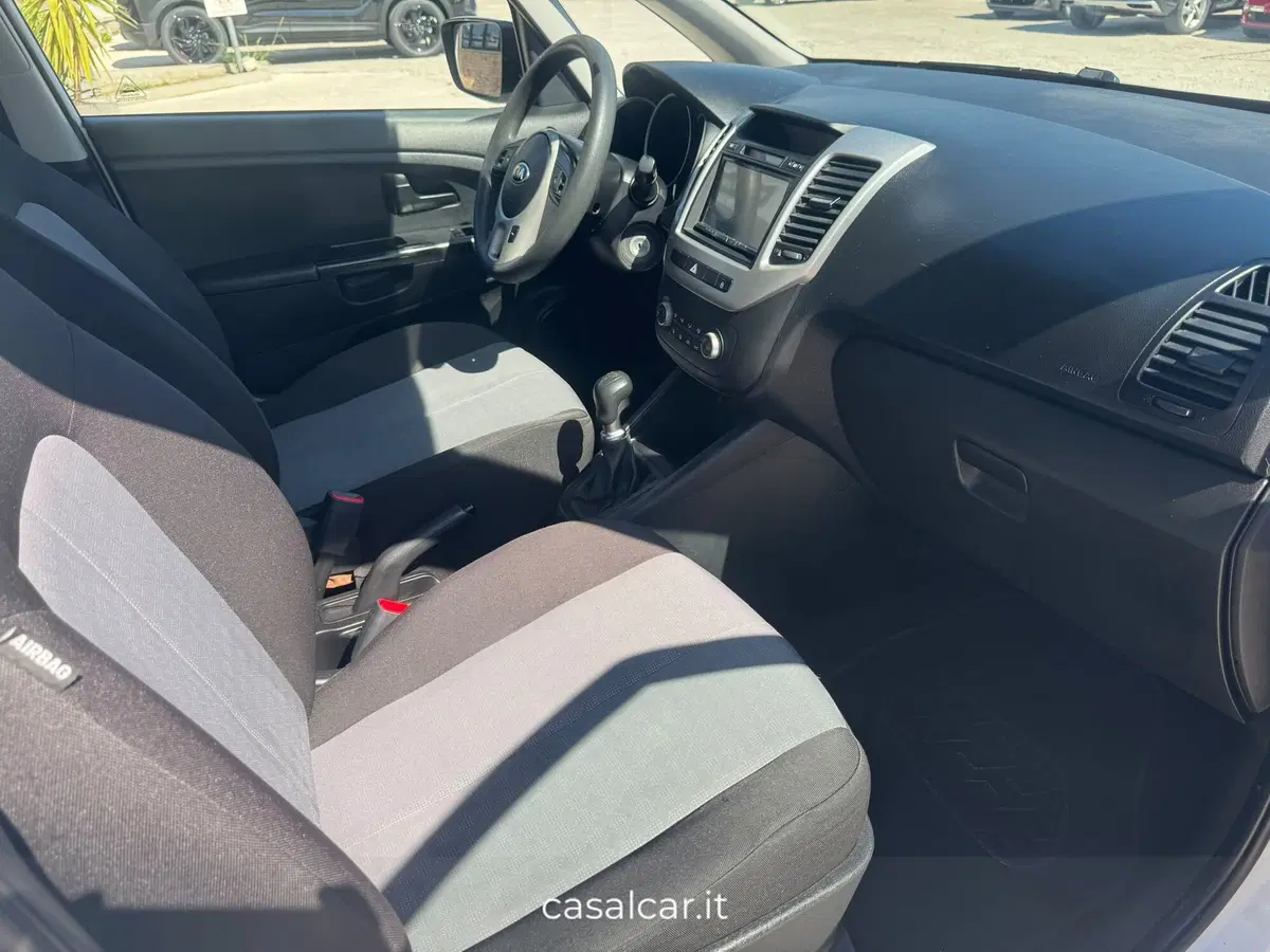 Kia Venga usata a Salerno (18)