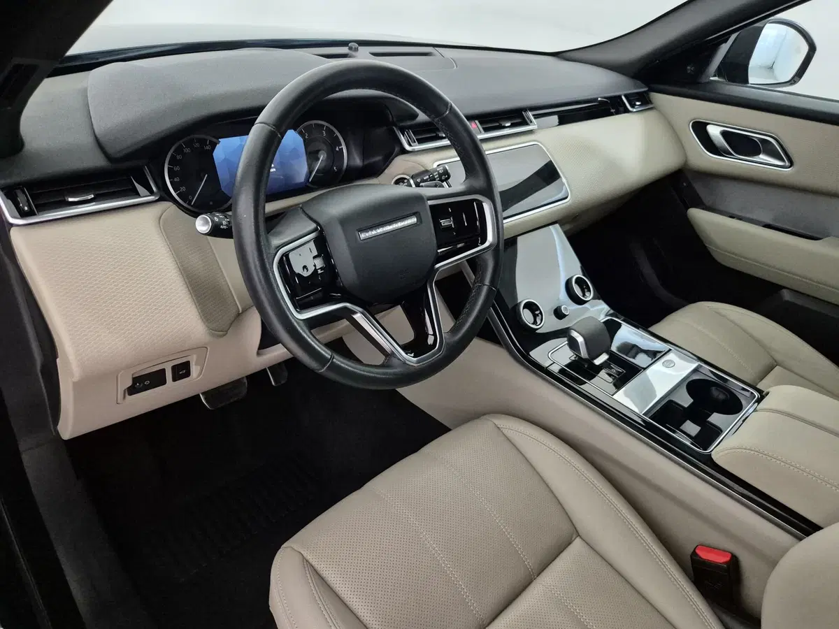 Land Rover Range Rover Velar usata a Torino (17)