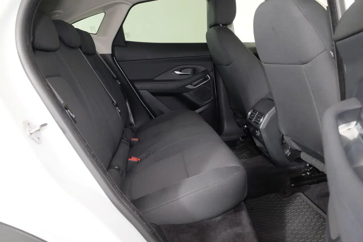Jaguar E-Pace usata a Torino (5)