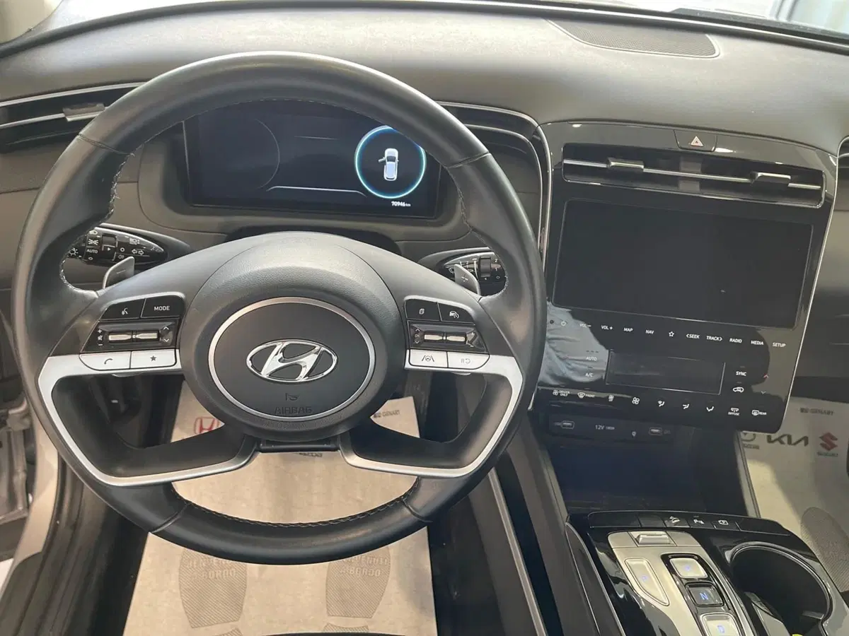 Hyundai Tucson usata a Napoli (13)