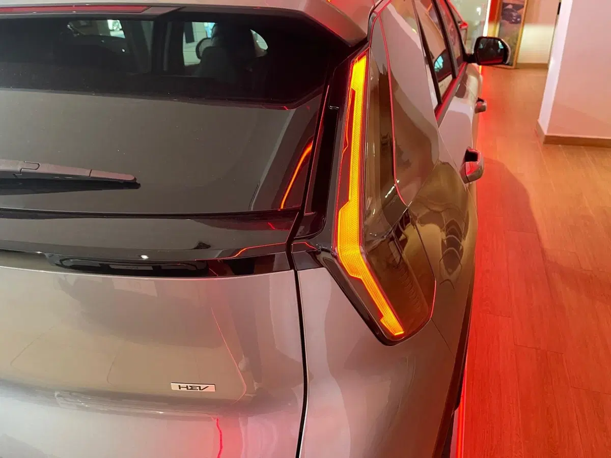 Kia Niro nuova a Napoli (8)