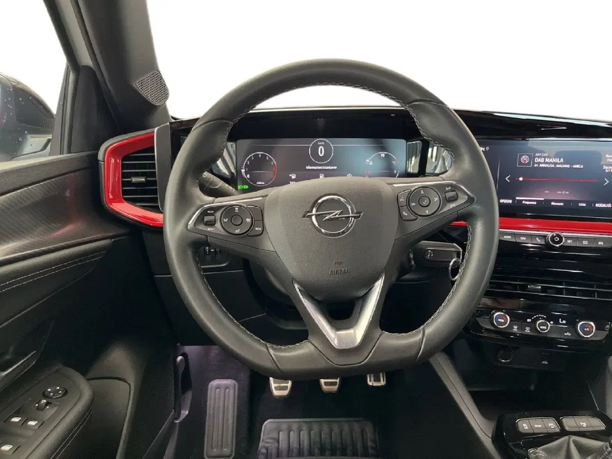 Opel Mokka usata a Torino (12)