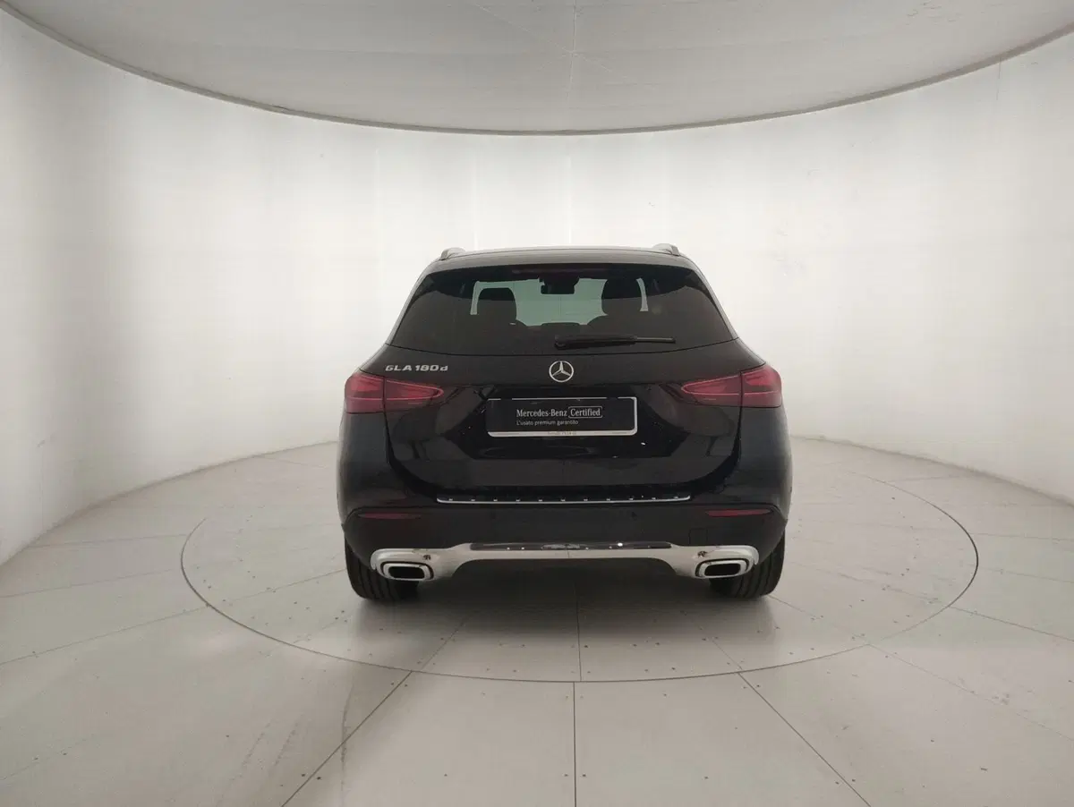 Mercedes-Benz GLA SUV usata a Alessandria (3)