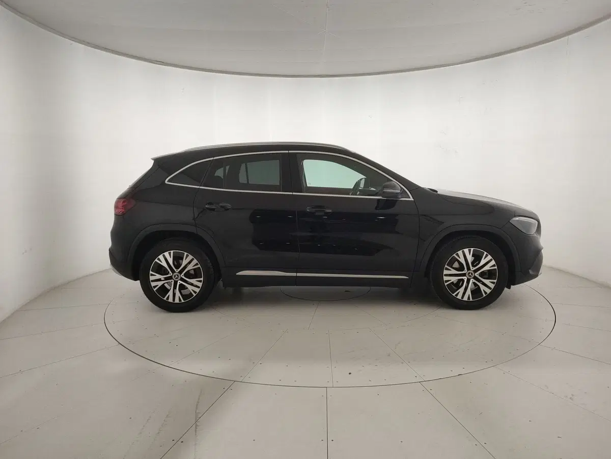 Mercedes-Benz GLA SUV usata a Alessandria (5)