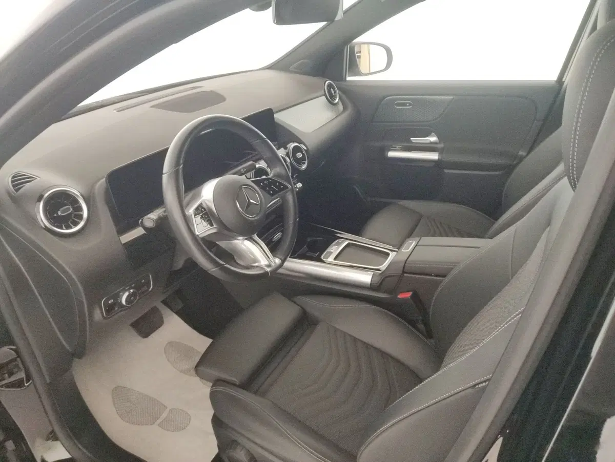 Mercedes-Benz GLA SUV usata a Alessandria (6)