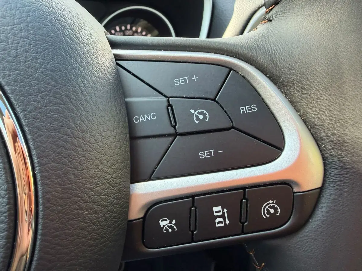 Jeep Compass usata a Belluno (12)