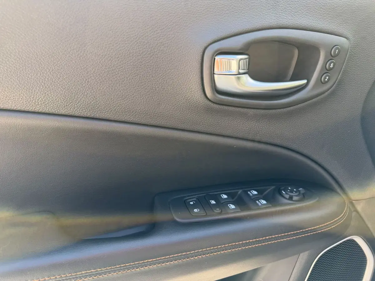 Jeep Compass usata a Belluno (20)