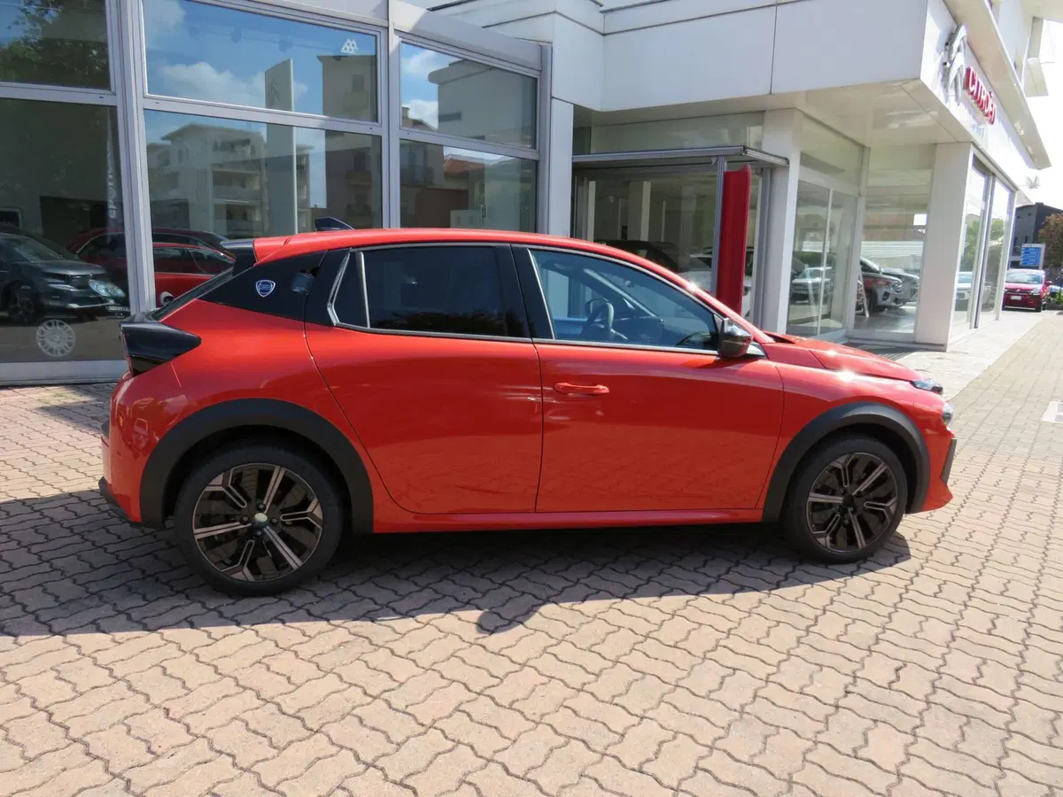 Lancia Ypsilon nuova a Monza e Brianza (2)