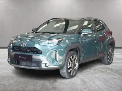 Toyota Yaris Cross Lounge awd-i 130cv e-cvt del 2026 usata a Frascati
