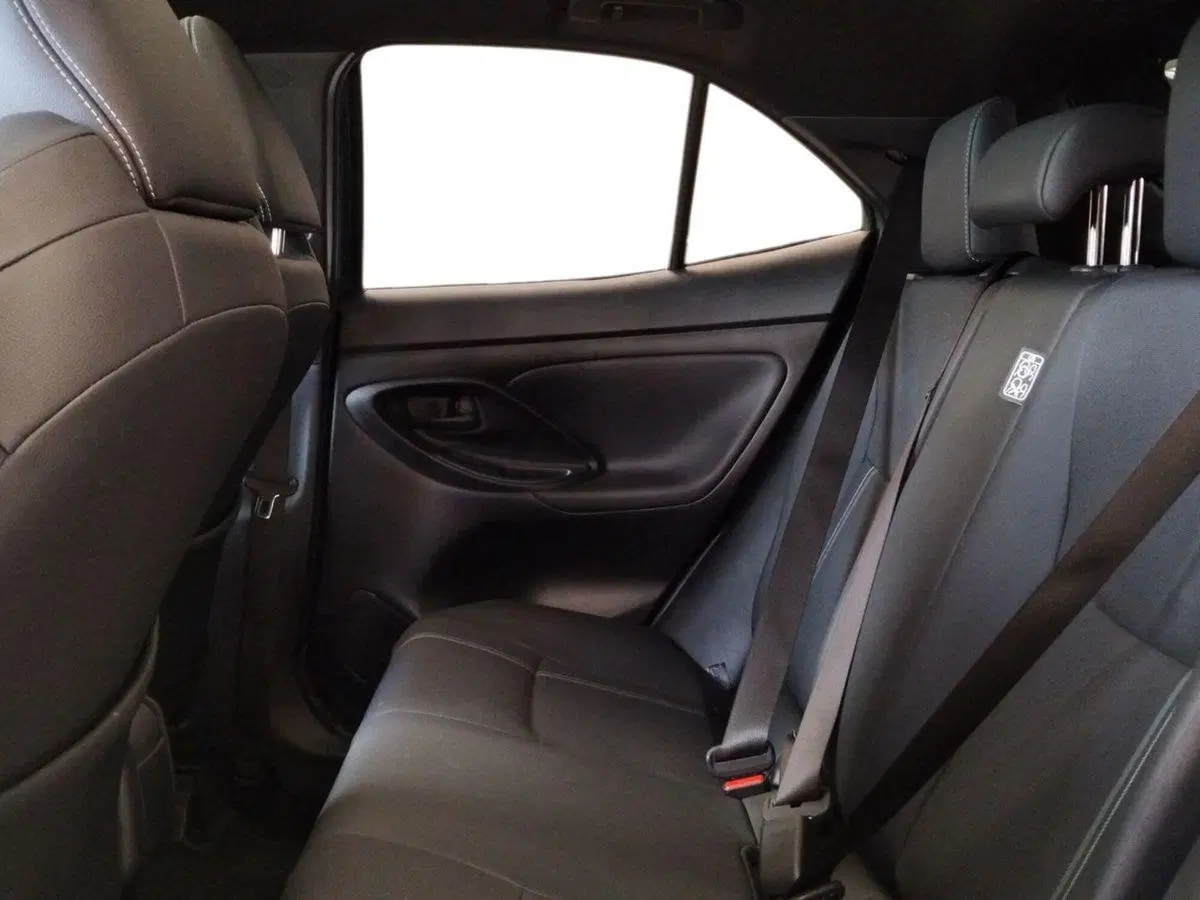 Toyota Yaris Cross usata a Roma (10)