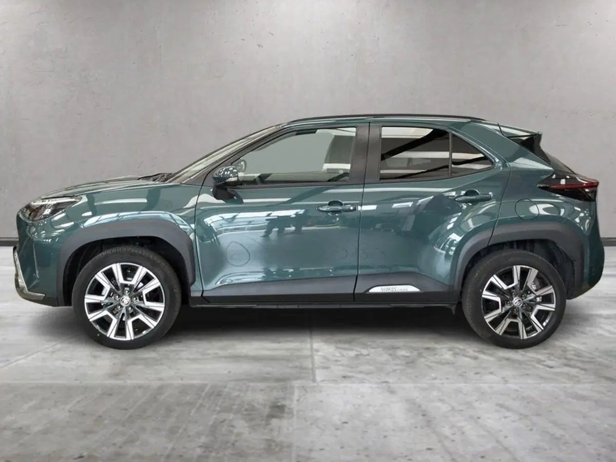 Toyota Yaris Cross usata a Roma (2)