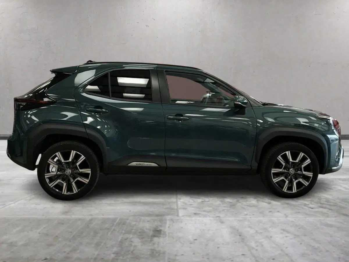Toyota Yaris Cross usata a Roma (4)