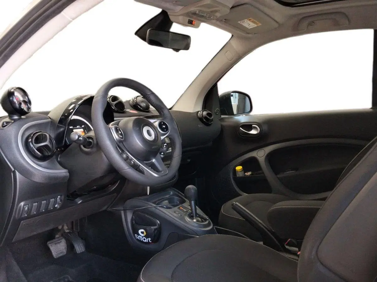 smart Fortwo usata a Roma (6)