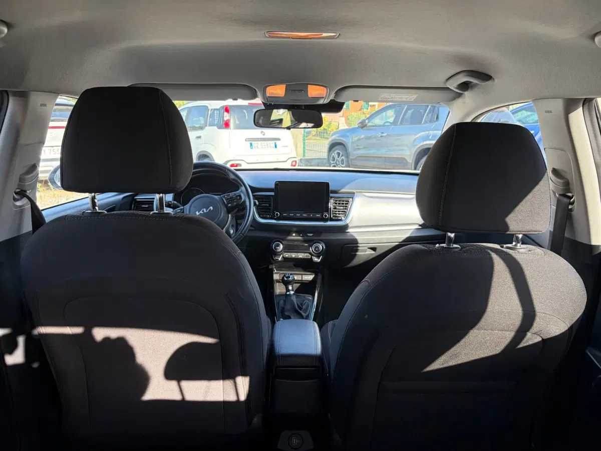Kia Stonic usata a La Spezia (12)
