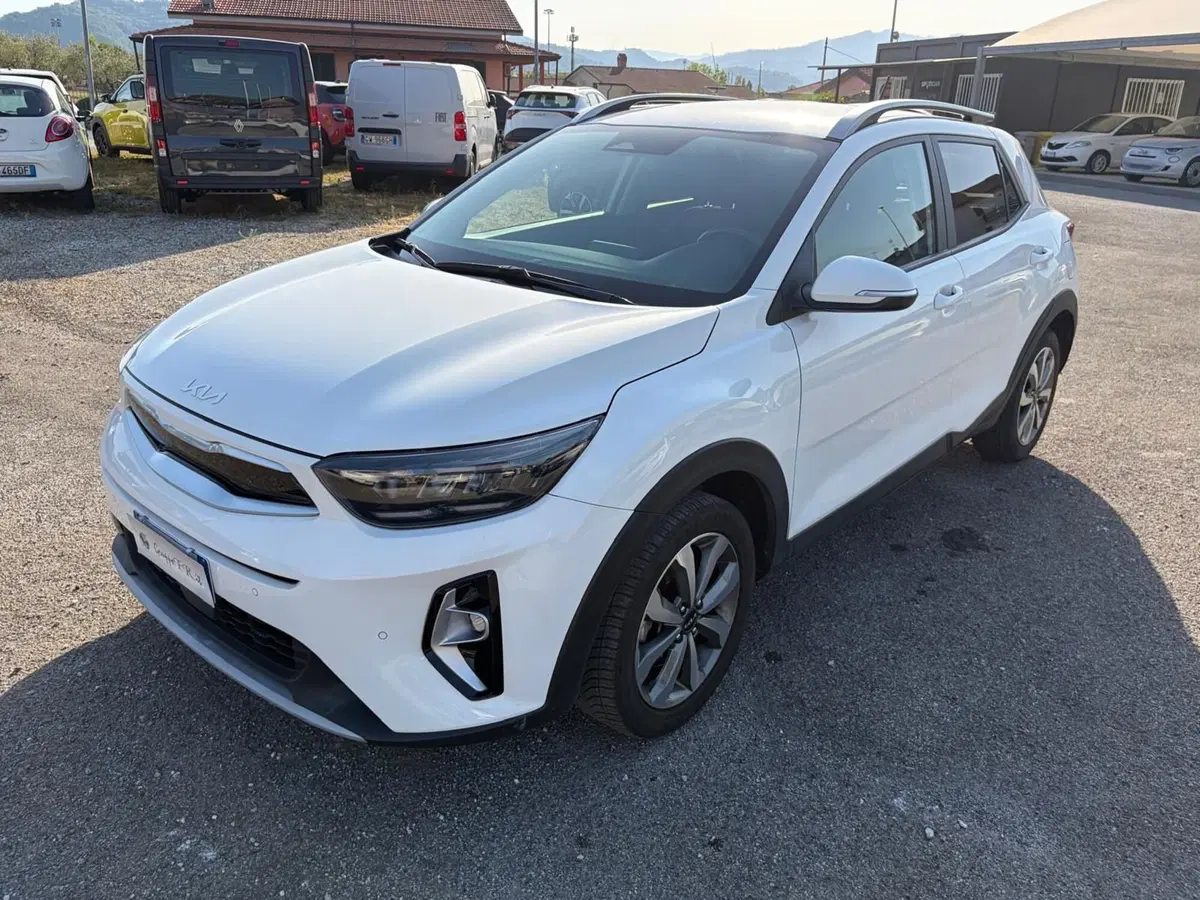 Kia Stonic usata a La Spezia (3)