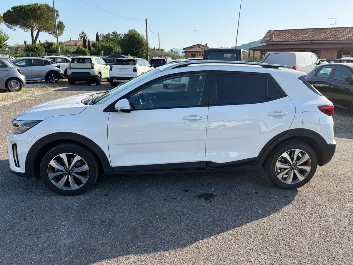 Kia Stonic usata a La Spezia (4)