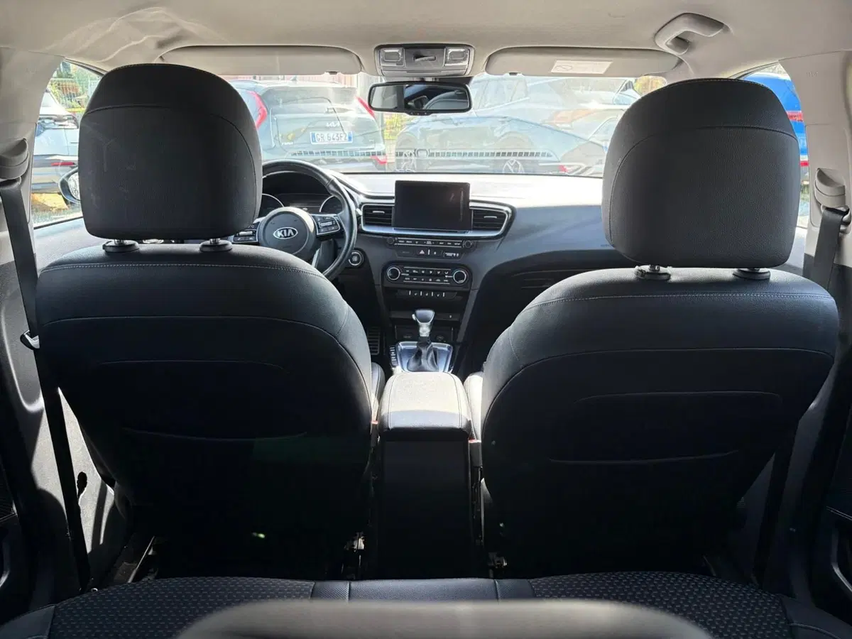 Kia Ceed usata a La Spezia (11)