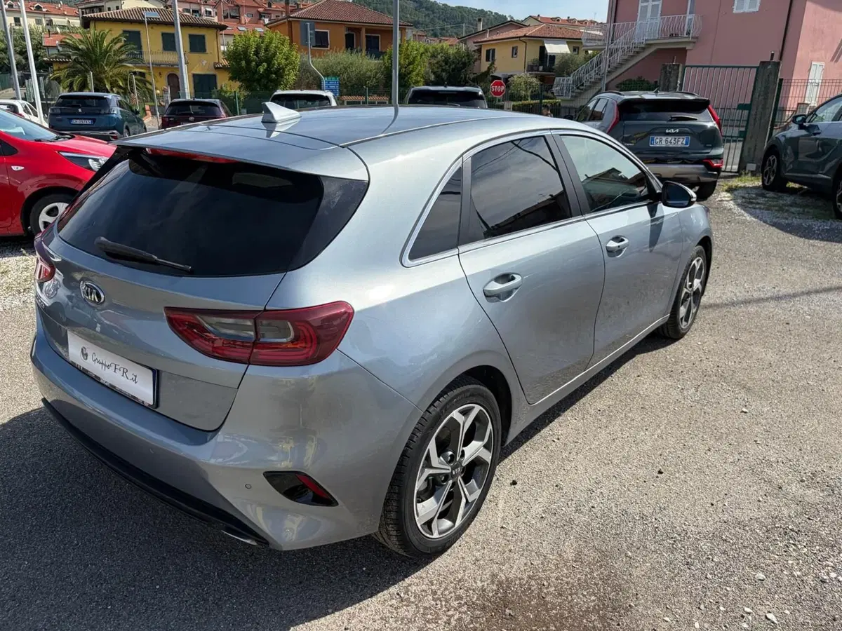 Kia Ceed usata a La Spezia (7)